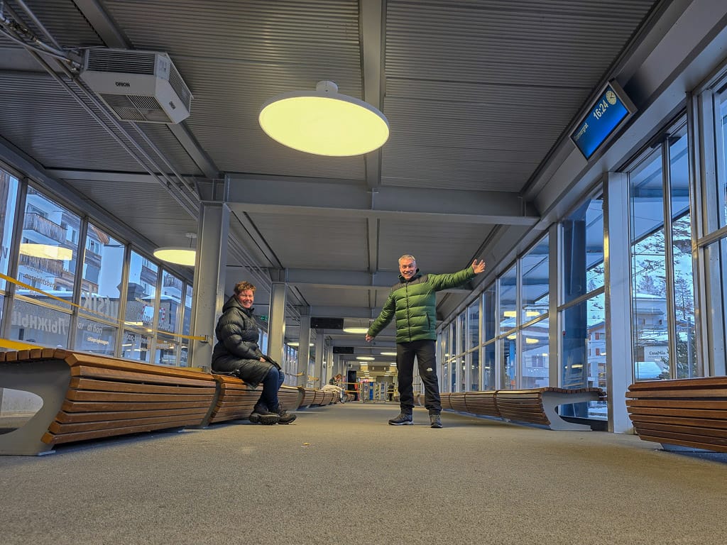 Leeg station van de Gornergrat